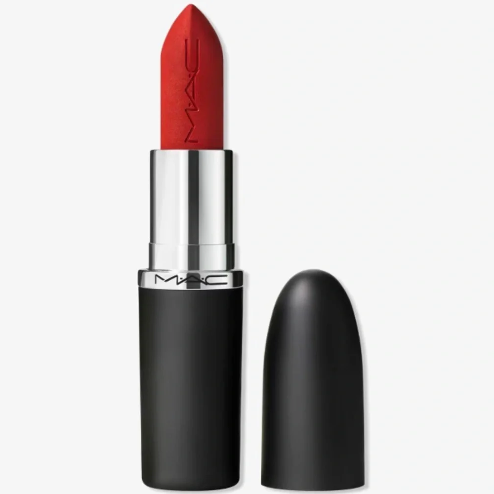 MAC Macximal Matte Lipstick Overstatement